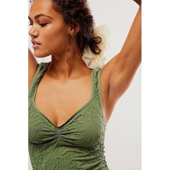 Free People Intimately Take Me Home Seamless Cami Tank Top Dried Pine Green M/L - Picture 3 of 6